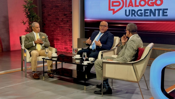 Director promipyme participa en programa " Diálogo Urgente"